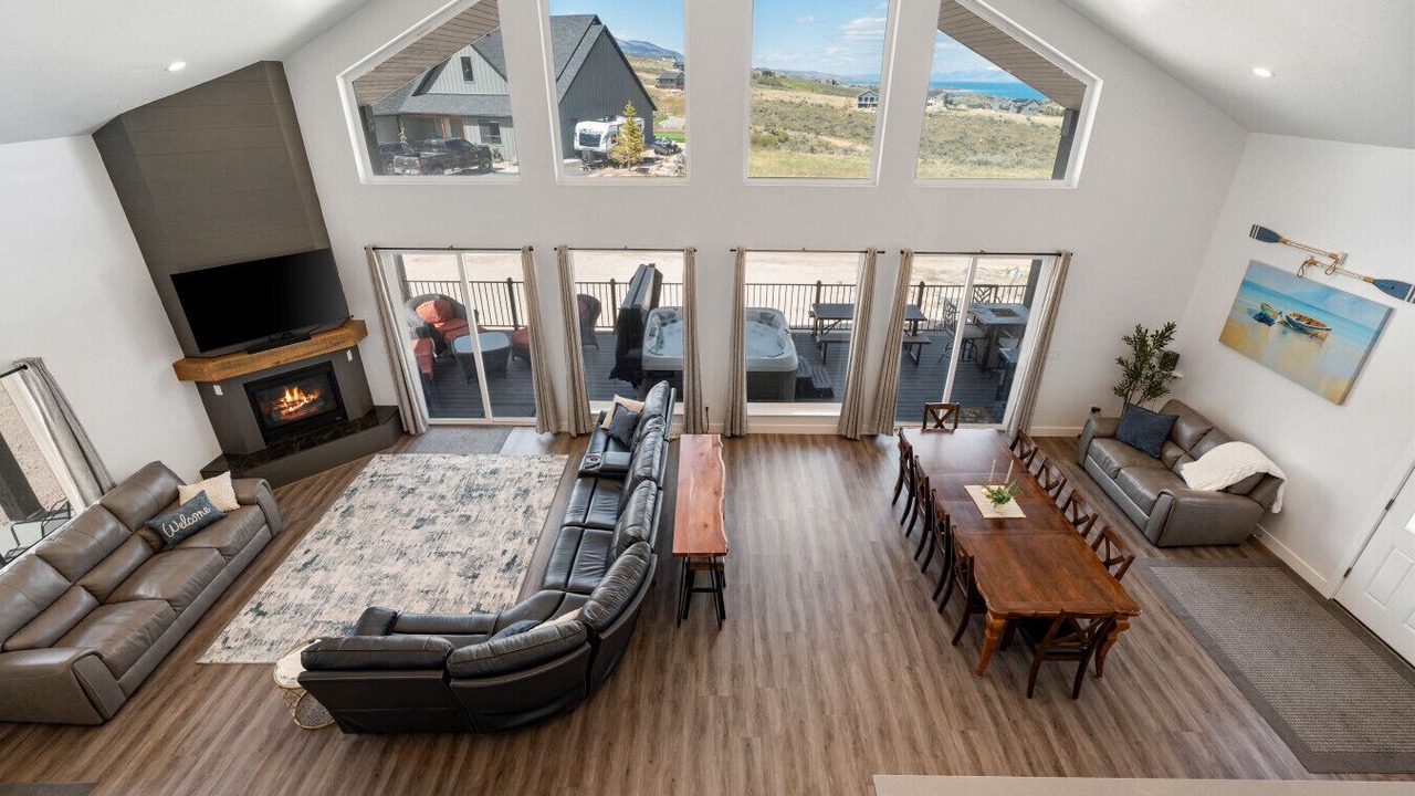 Photo of Livingroom in Sweetwater