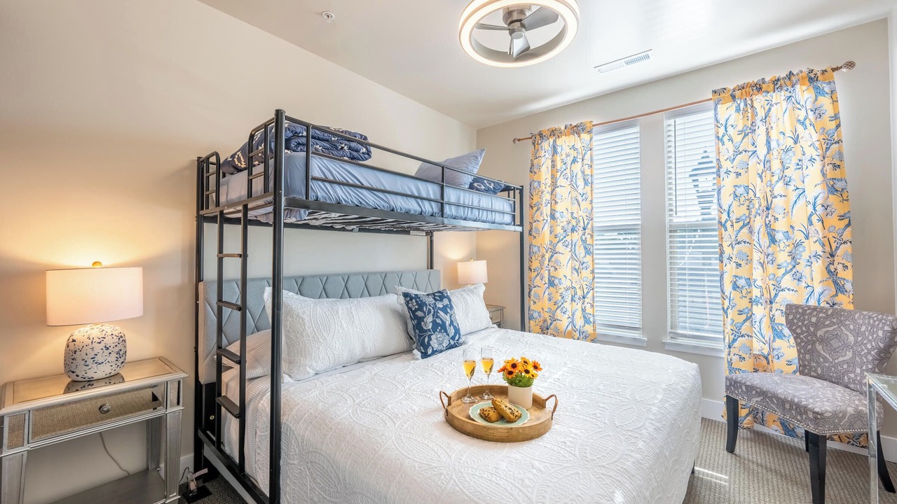 Photo of Bedroom in Pleasant Grove