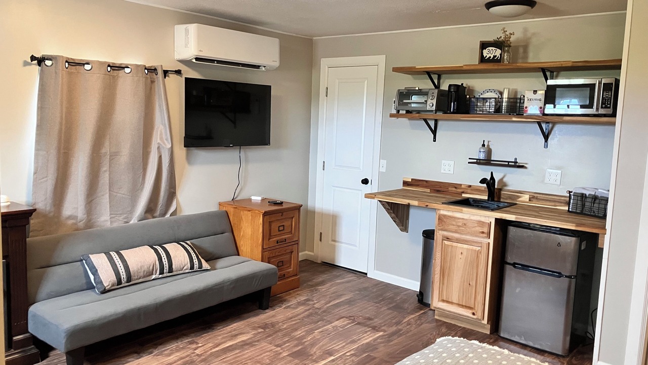 Photo of Livingroom in Lovell