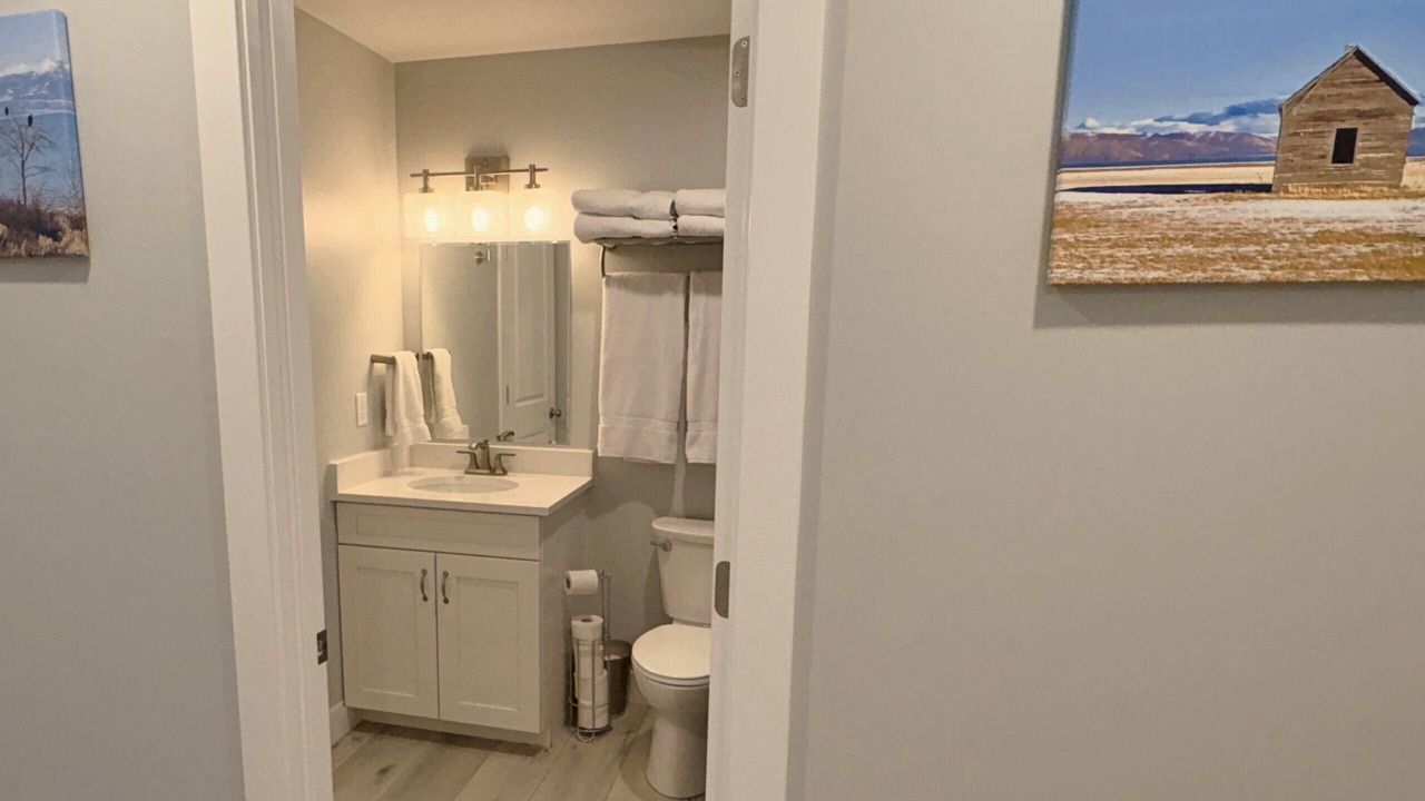 Photo of Bathroom in Harbor Village