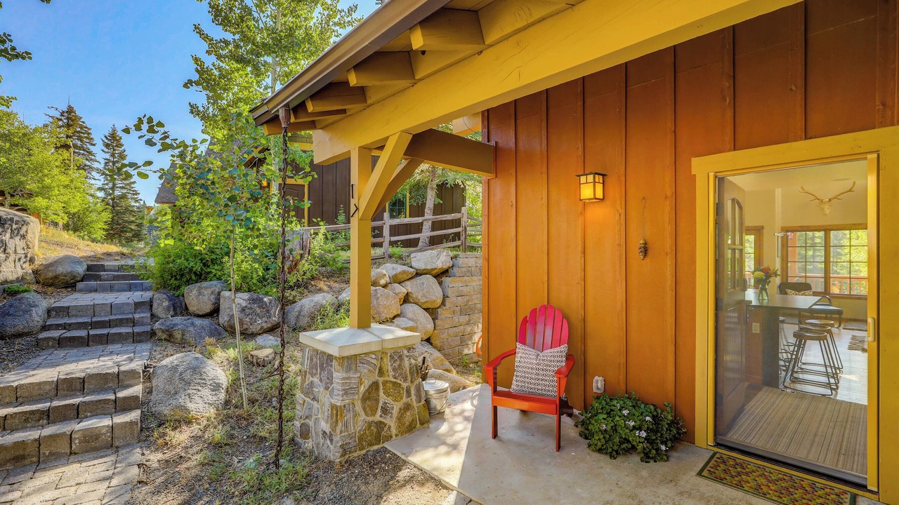 Photo of Patio Balcony in Tamarack Resort