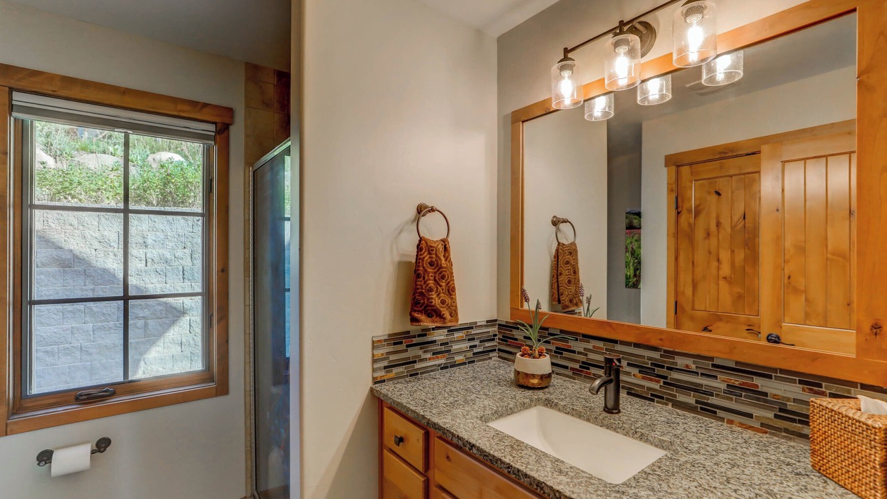 Photo of Bathroom in Tamarack Resort