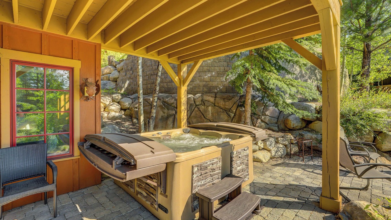 Photo of Patio Balcony in Tamarack Resort