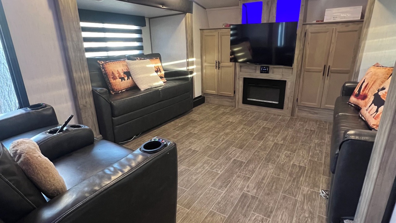 Photo of Livingroom in Thayne
