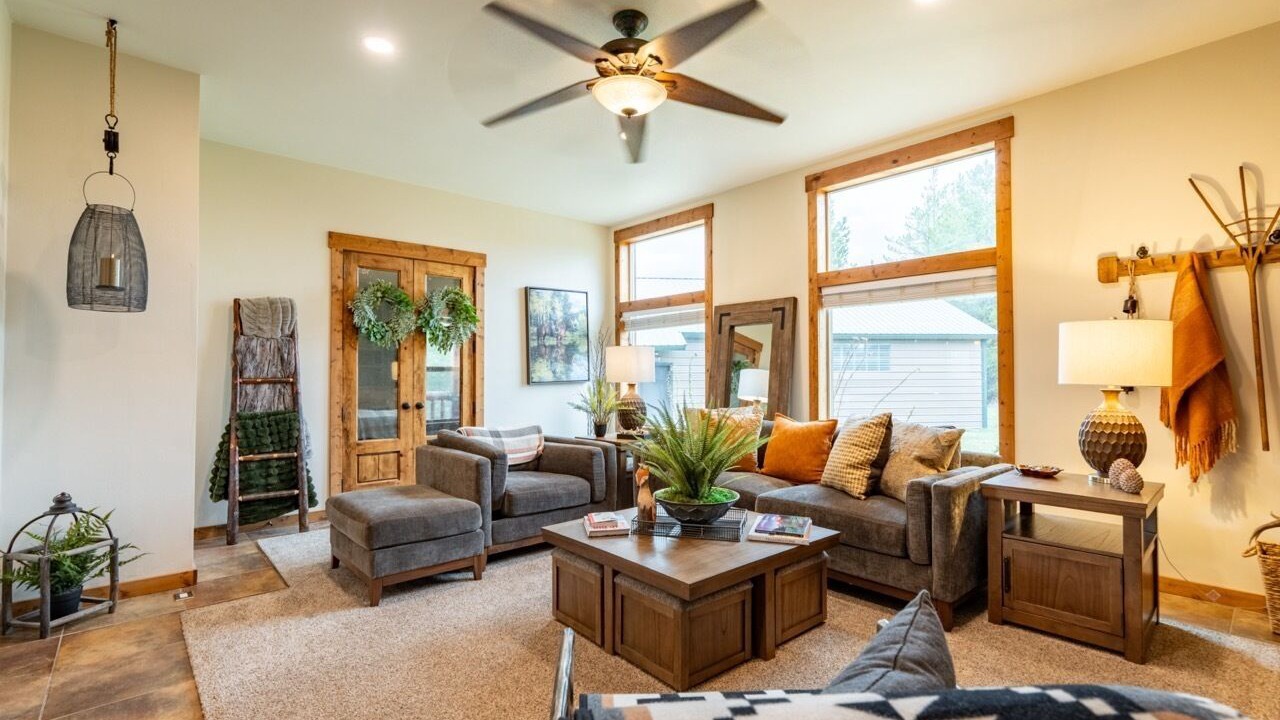 Photo of Livingroom in Ashton