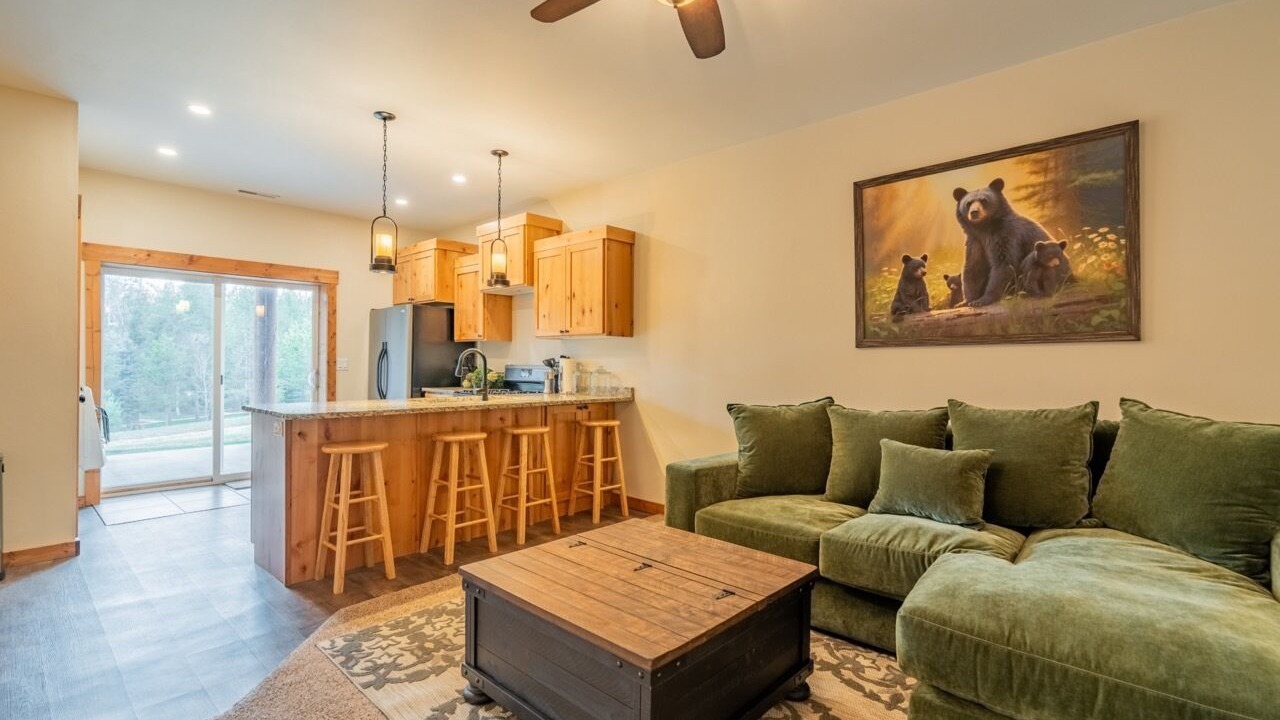 Photo of Livingroom in Ashton