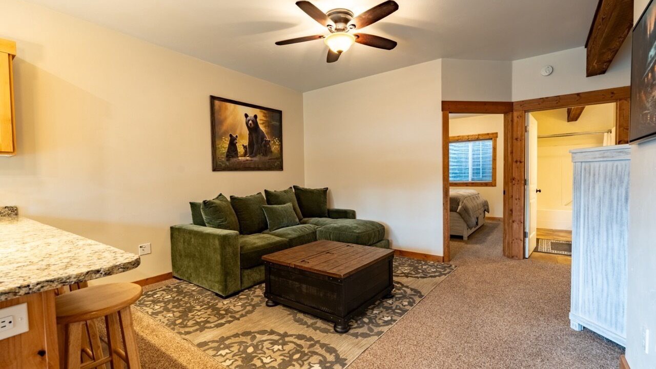 Photo of Livingroom in Ashton
