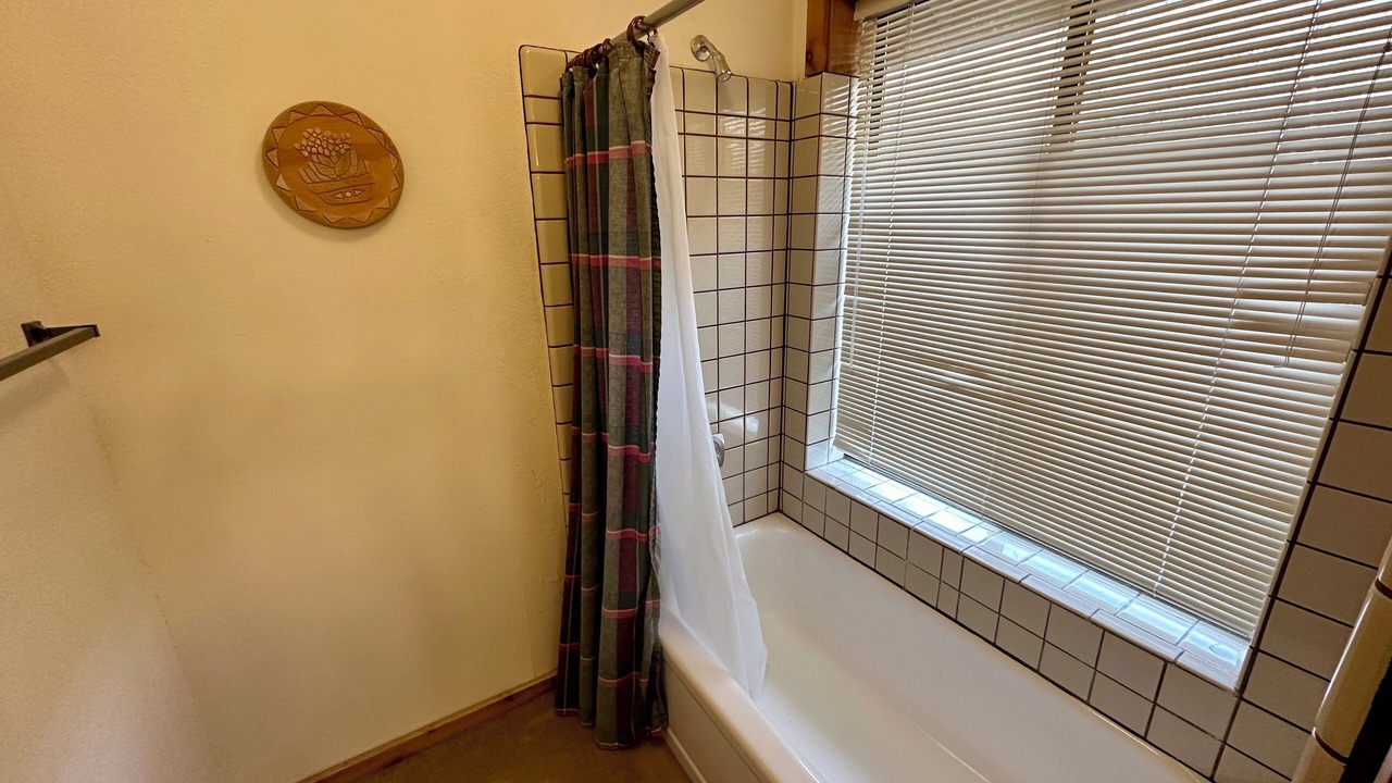 Photo of Bathroom in Warm Springs