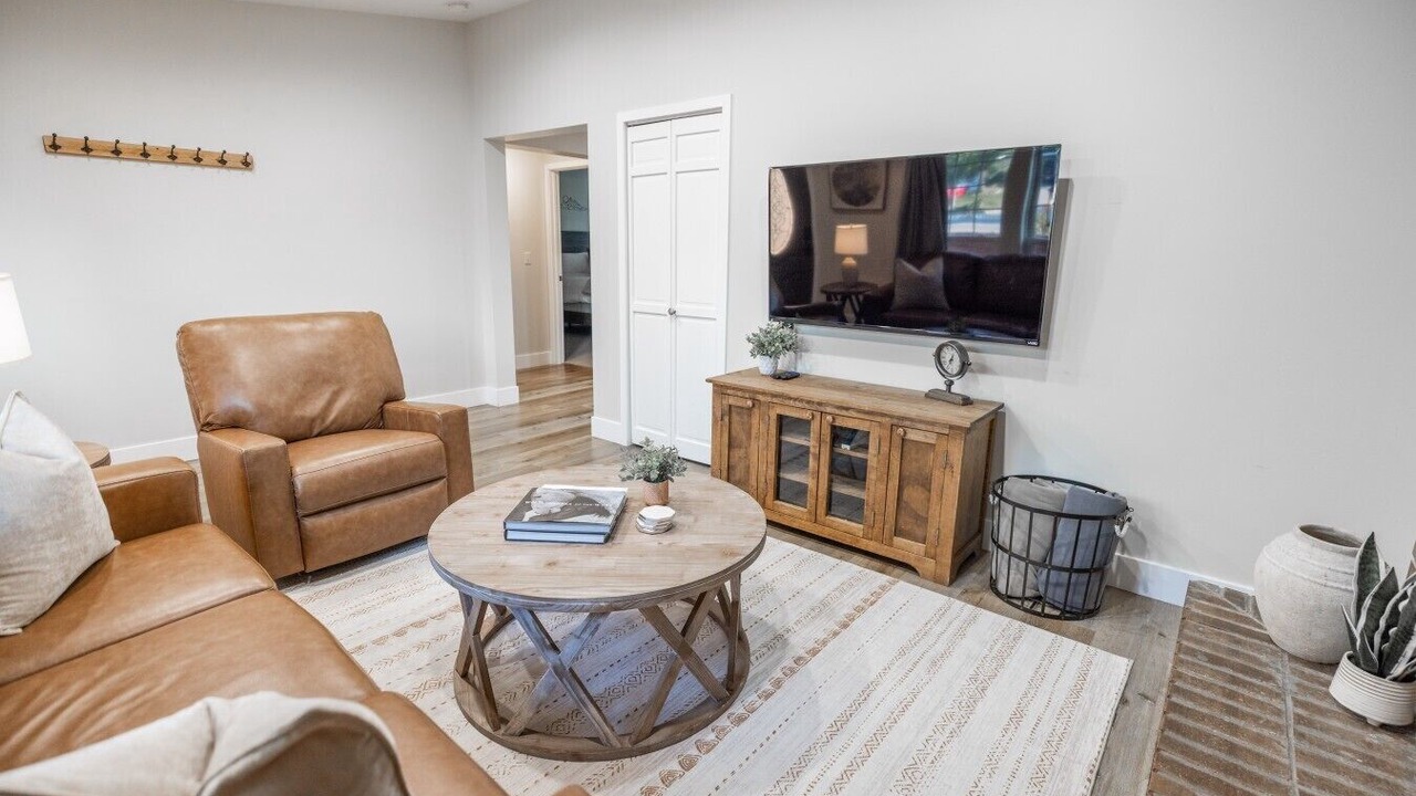 Photo of Bedroom in Cottonwood Heights