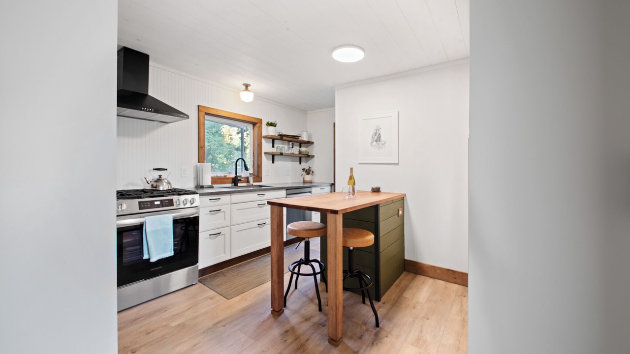 Photo of Kitchen in Livingston