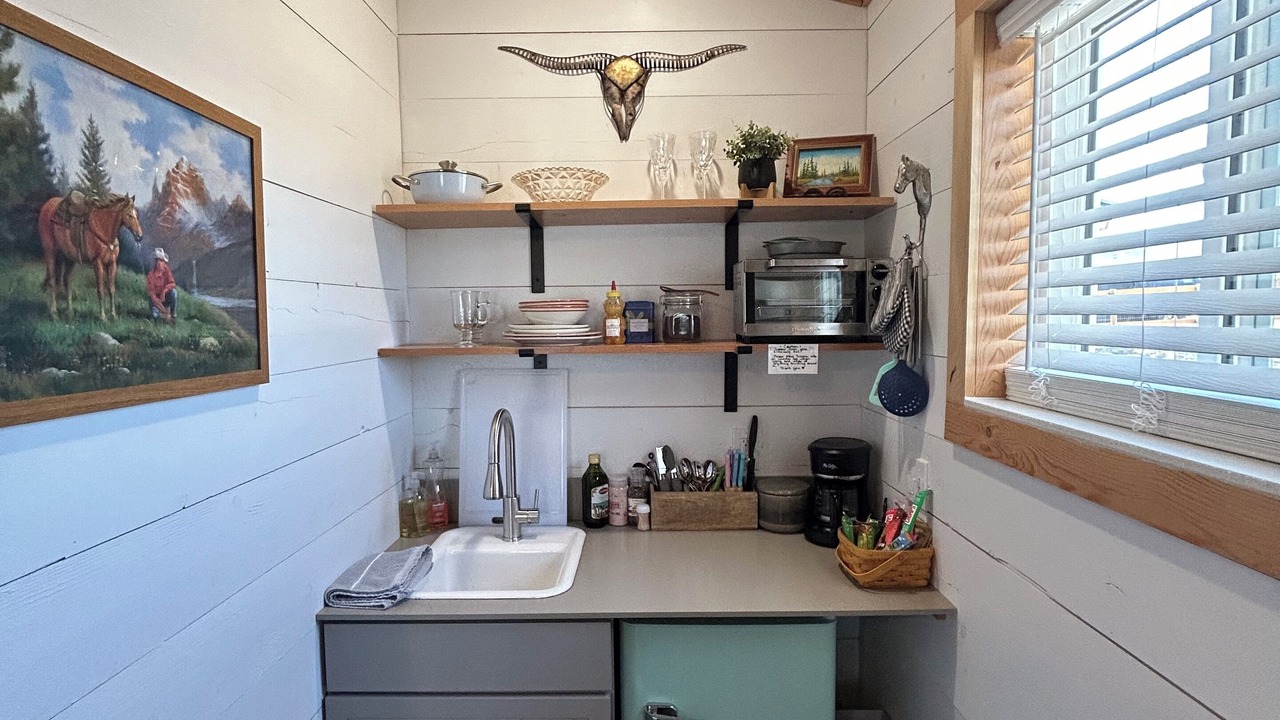 Photo of Kitchen in Custer County