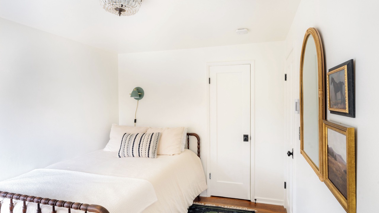 Photo of Bedroom in Genesee