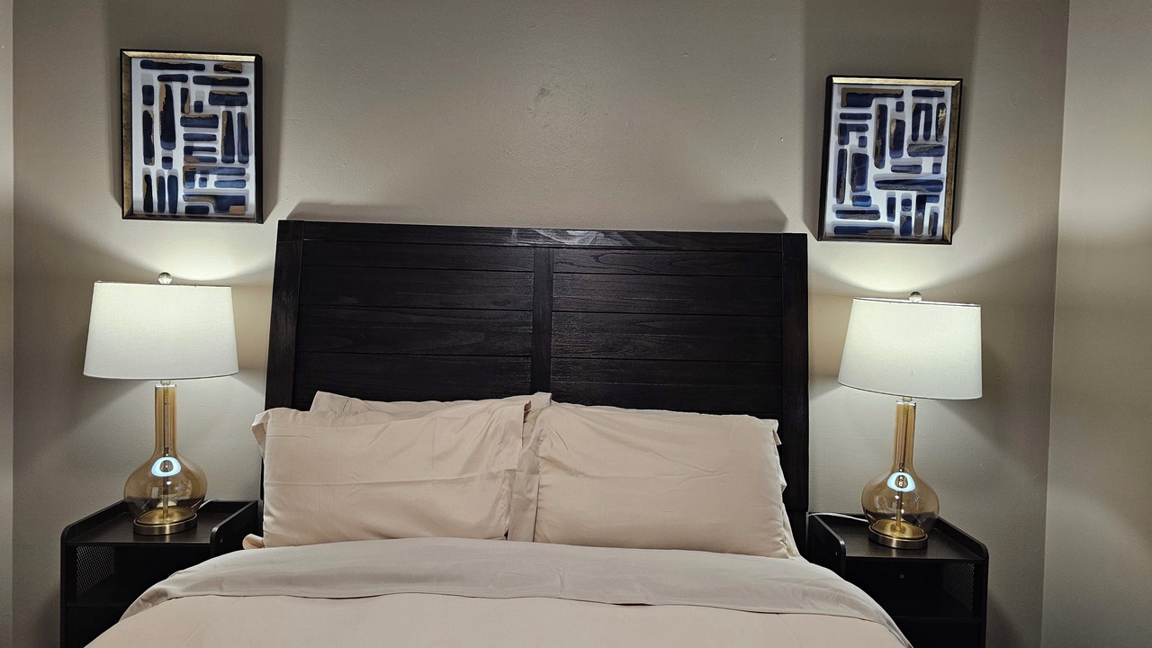 Photo of Bedroom in East Lake Hills