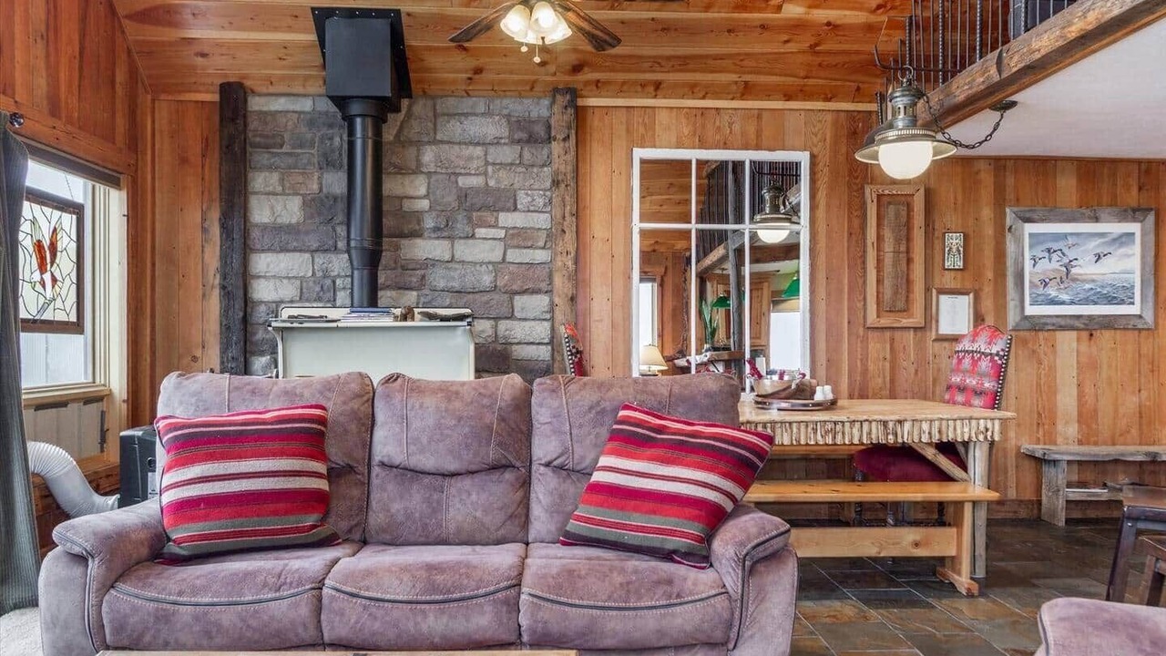 Photo of Livingroom in Chester