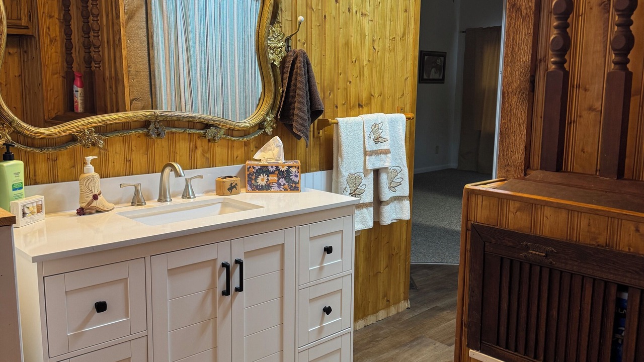 Photo of Bathroom in Jordan Valley