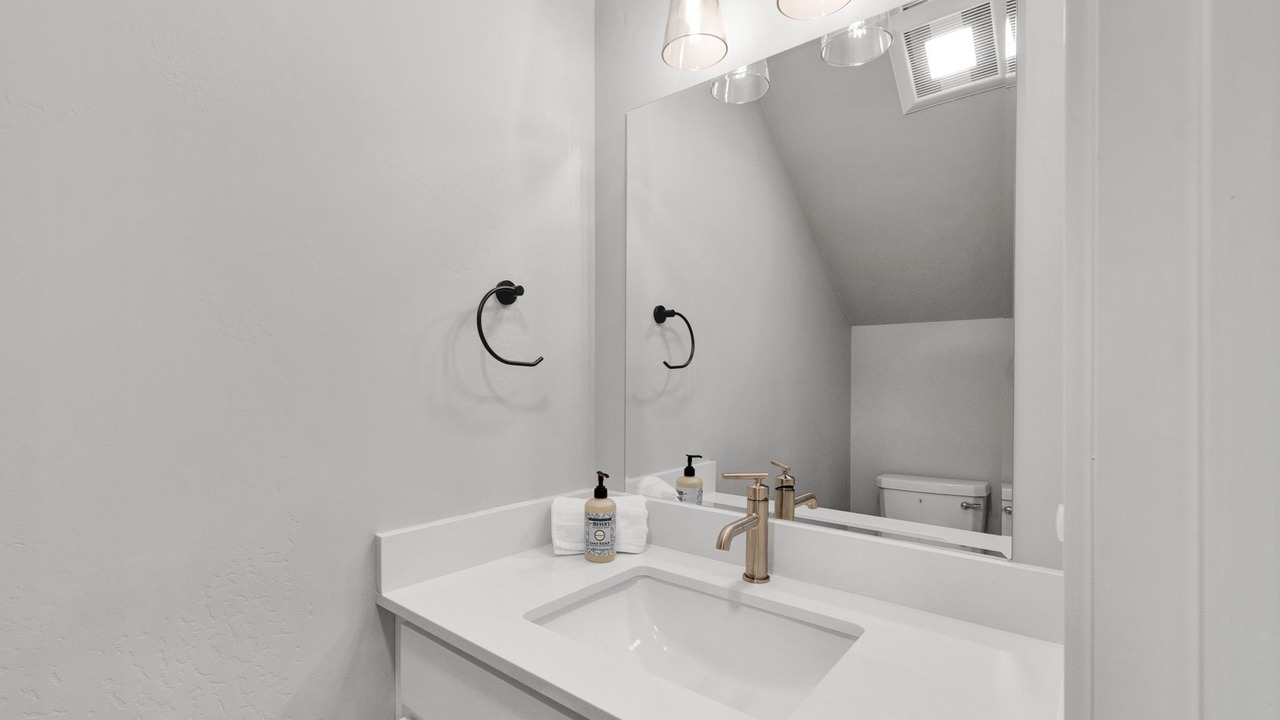 Photo of Bathroom in Riverfront