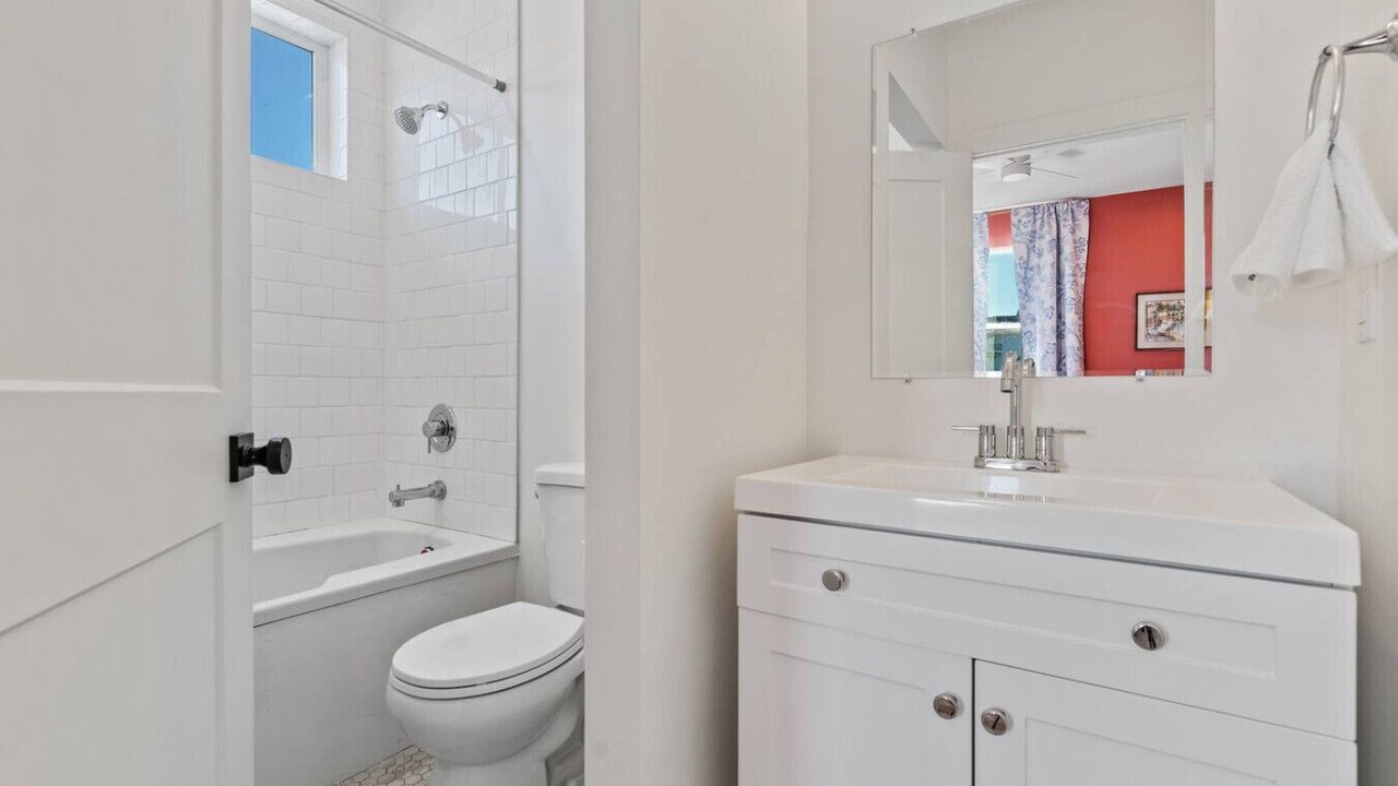 Photo of Bathroom in Sweetwater