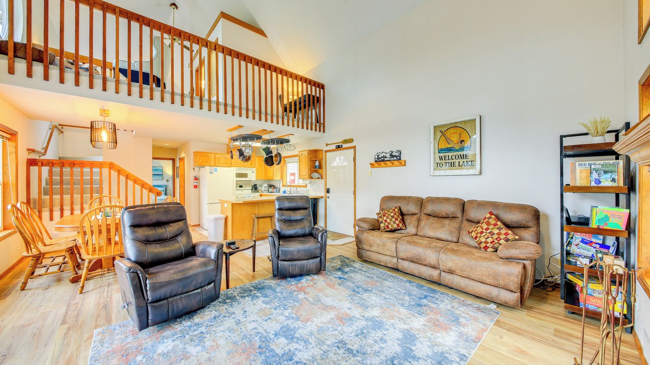 Photo of Livingroom in Bayview