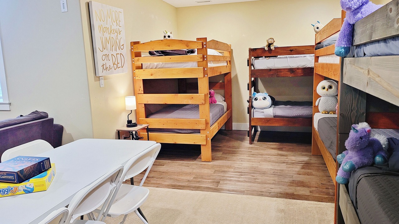Photo of Bedroom in Ammon
