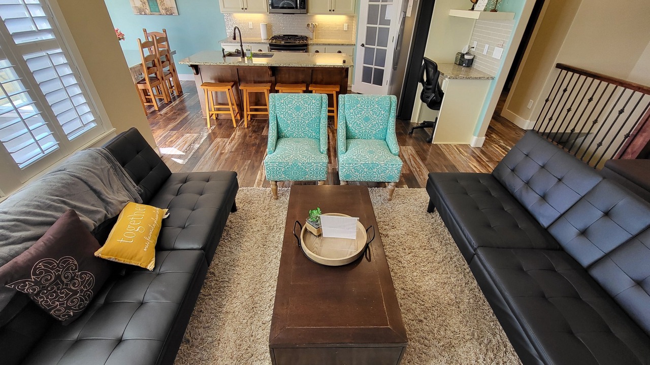 Photo of Livingroom in Ammon