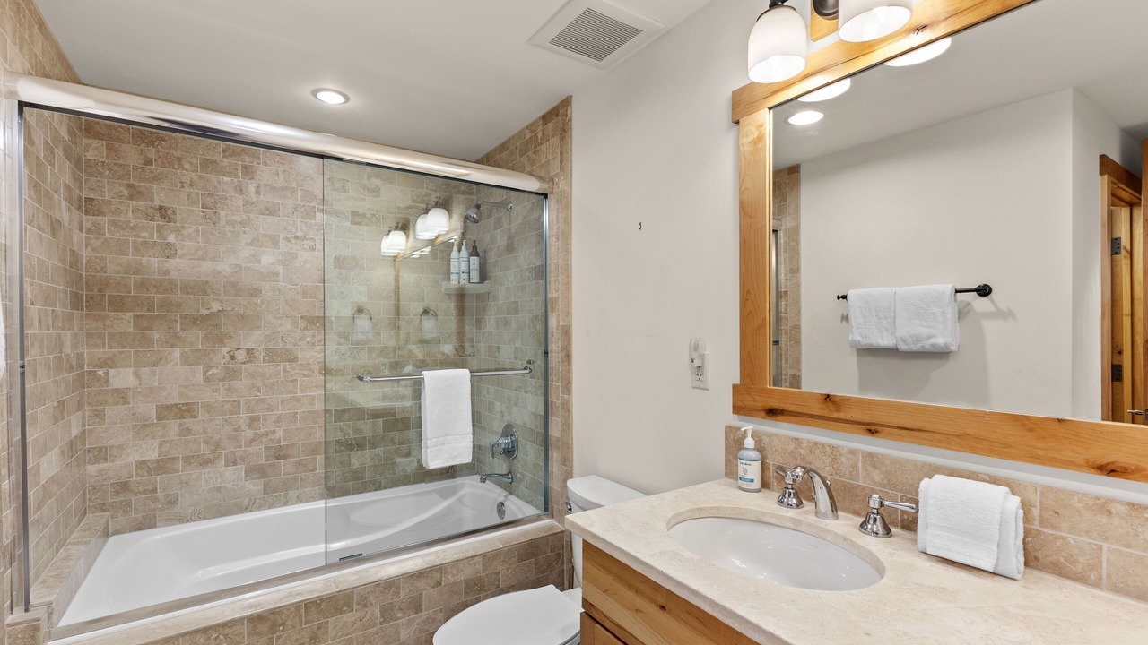 Photo of Bathroom in Elkhorn Village