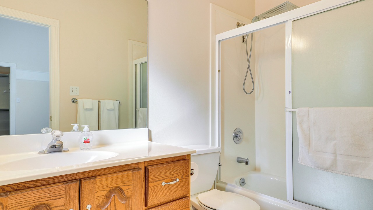 Photo of Bathroom in Orem South