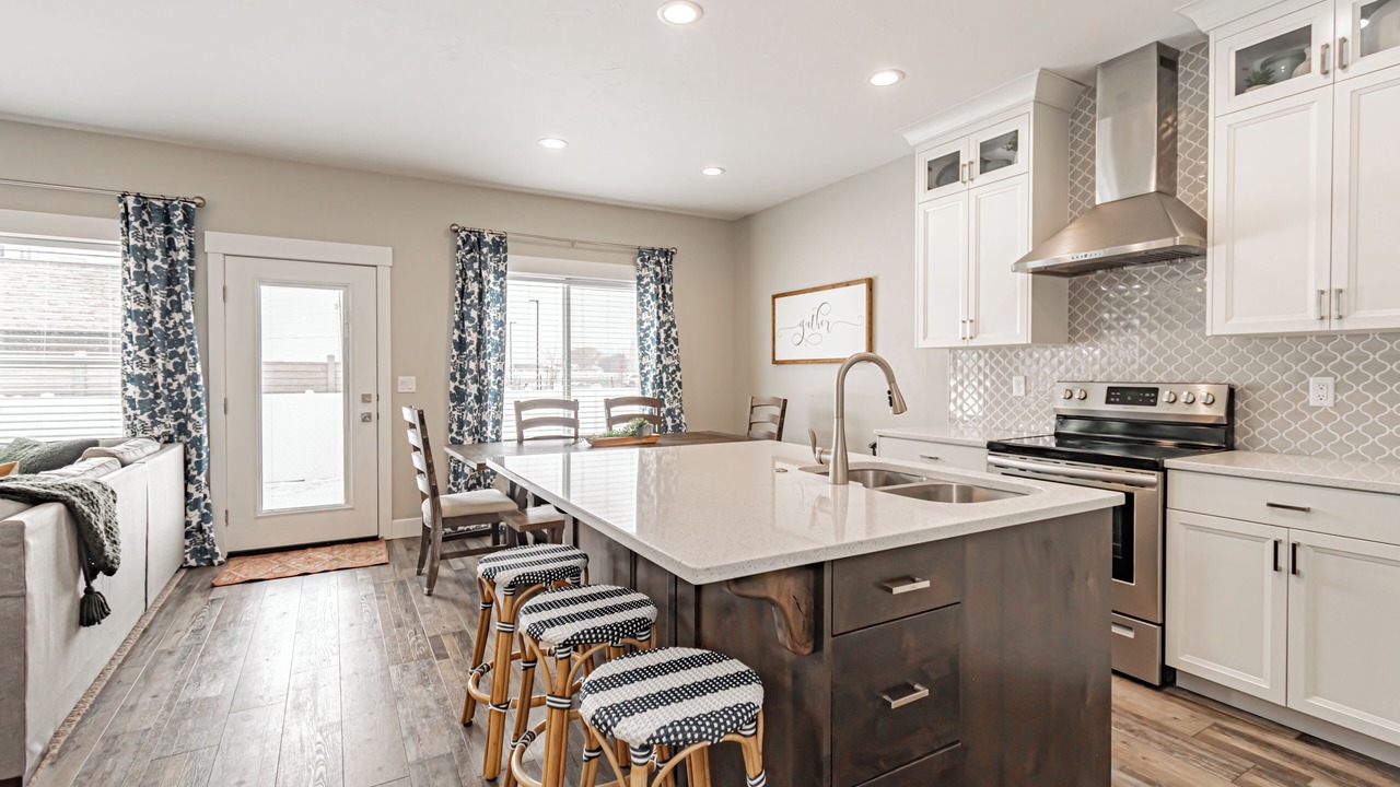 Photo of Kitchen in Ammon