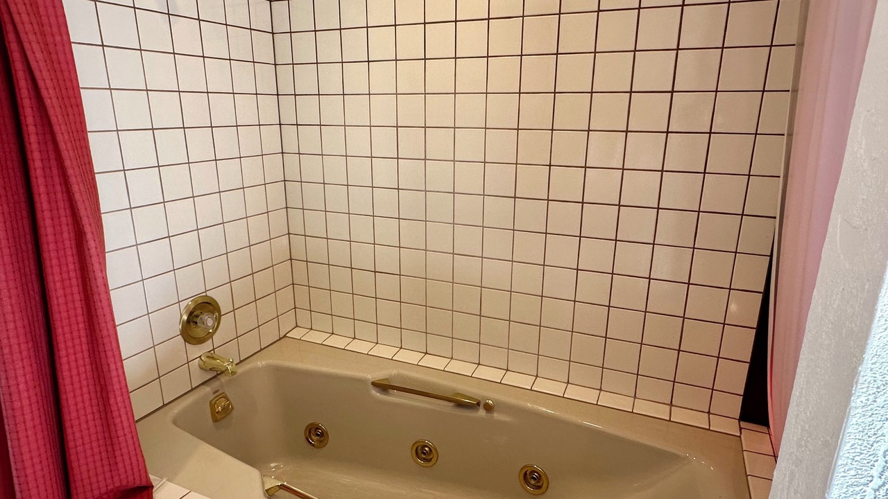 Photo of Bathroom in Elkhorn Village