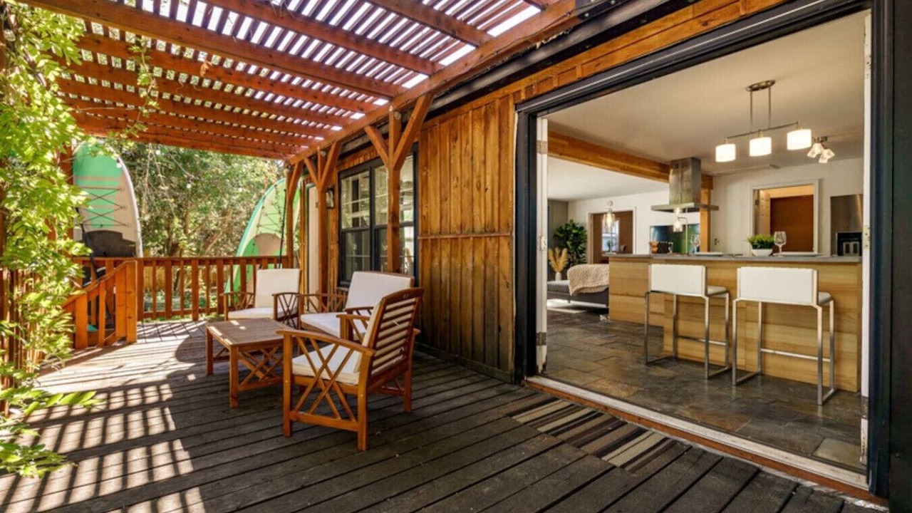 Photo of Patio Balcony in Veterans Park