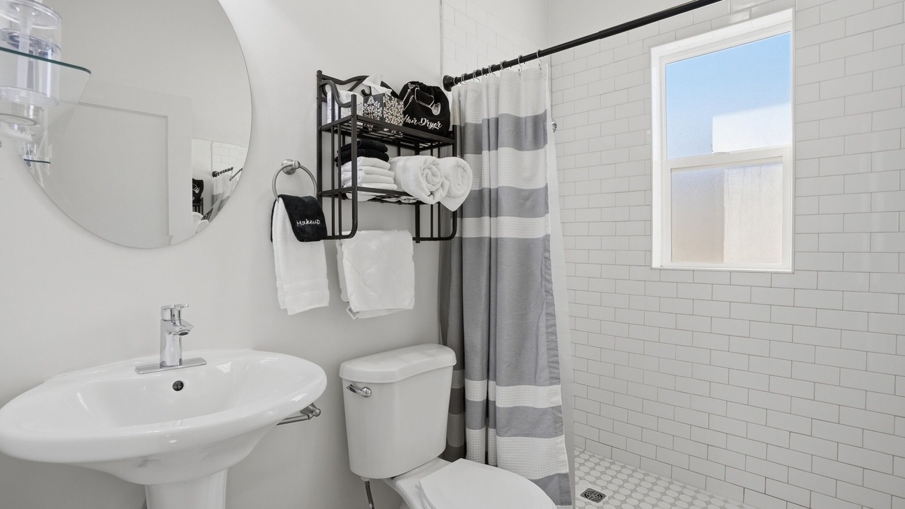 Photo of Bathroom in Central City