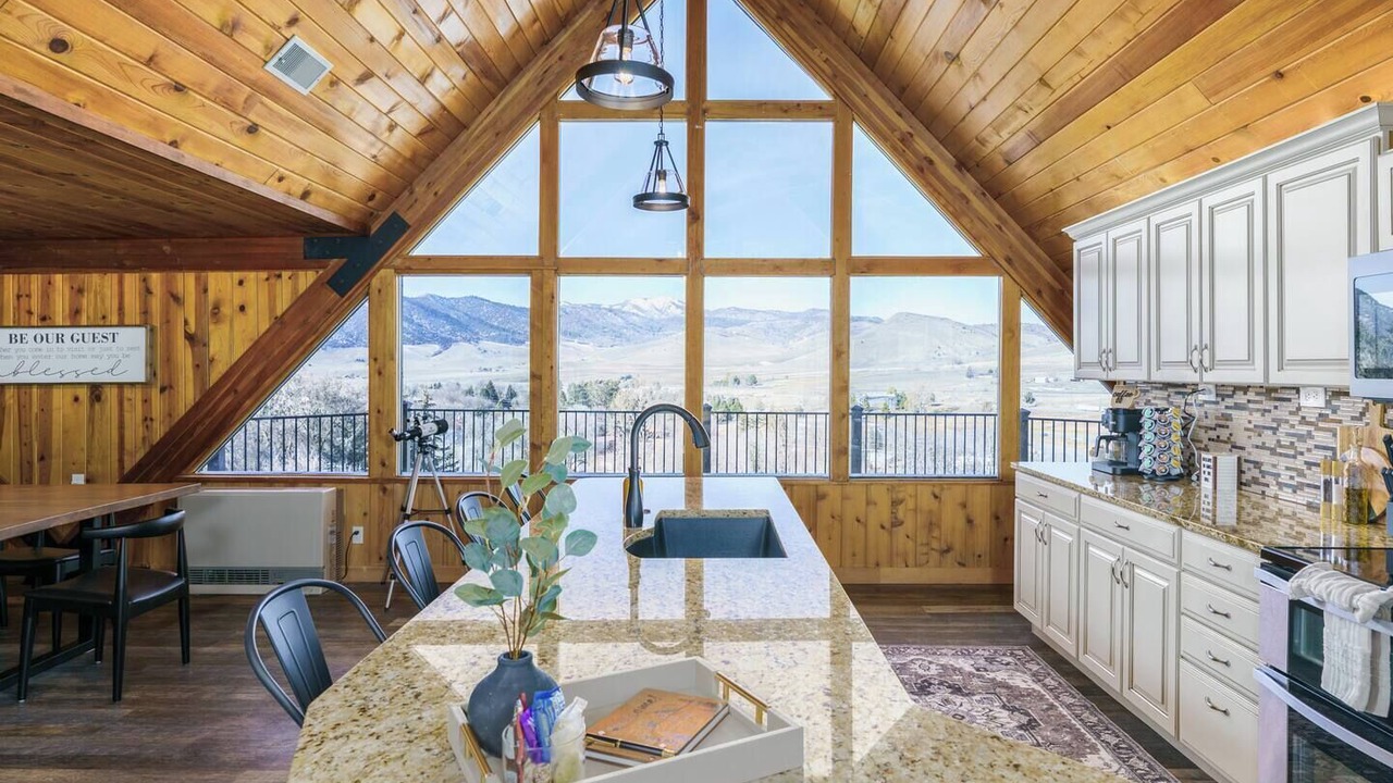 Photo of Kitchen in Lava Hot Springs
