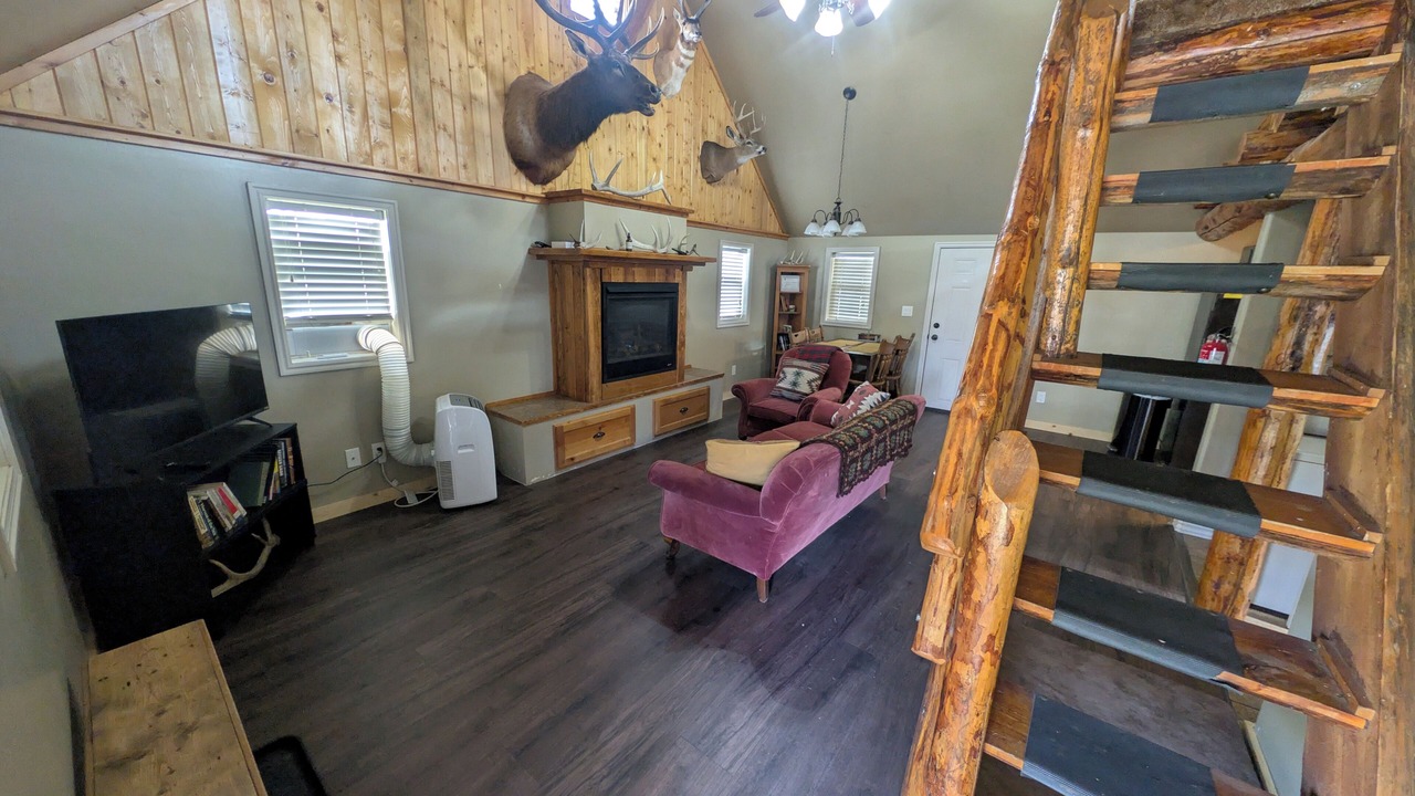 Photo of Livingroom in St. Anthony