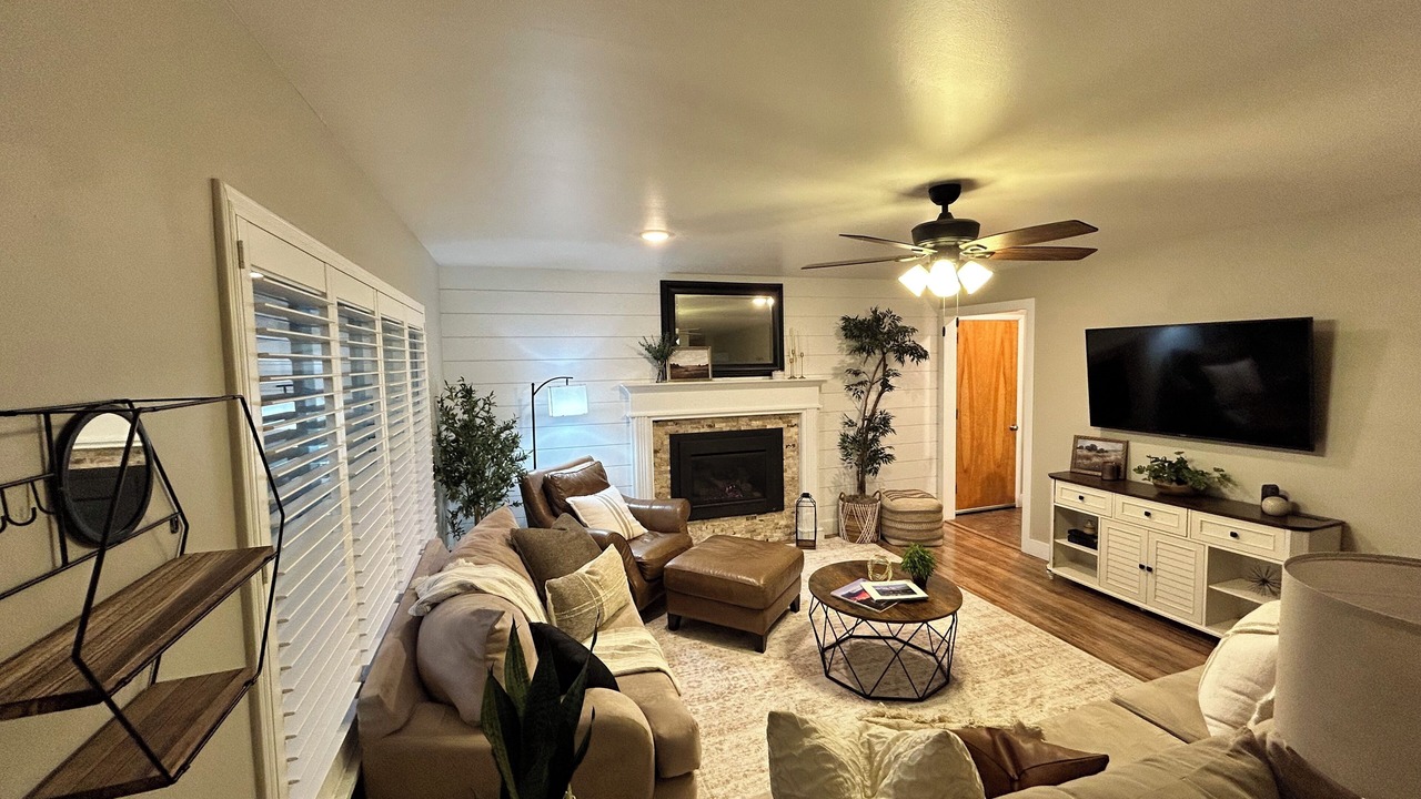Photo of Livingroom in Hyde Park