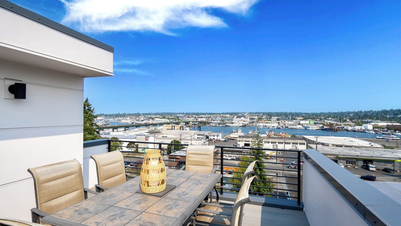 Photo of Outdoor in North Queen Anne