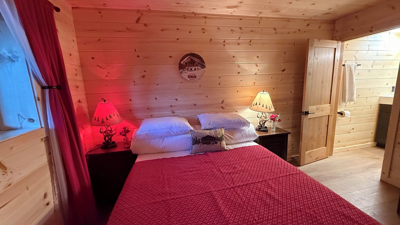 Photo of Bedroom in Government Camp
