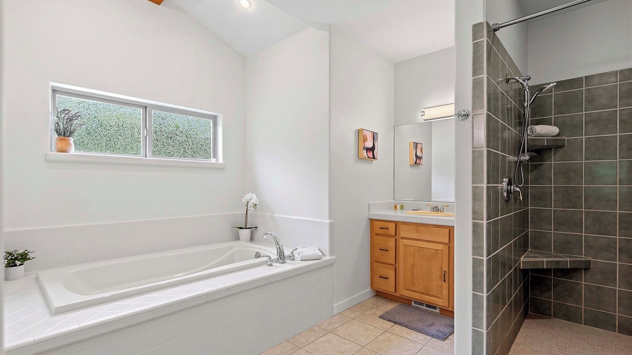 Photo of Bathroom in Leavenworth