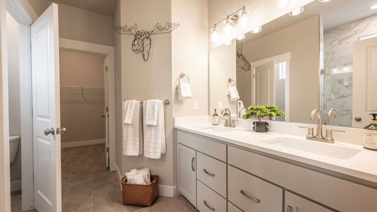 Photo of Bathroom in Centerra