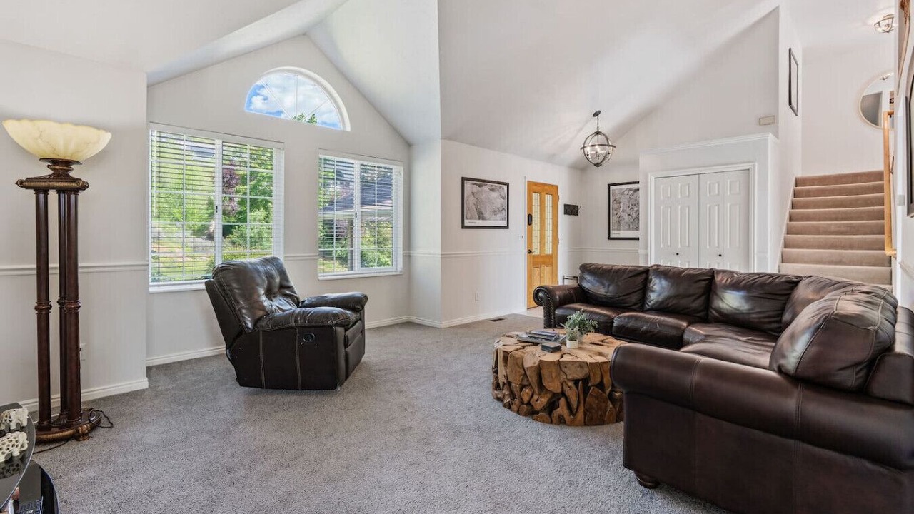 Photo of Livingroom in Holladay