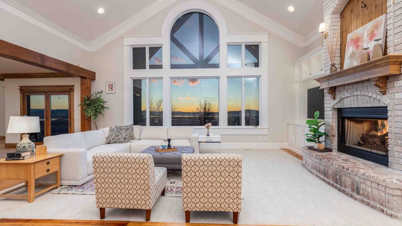 Photo of Livingroom in Farmington