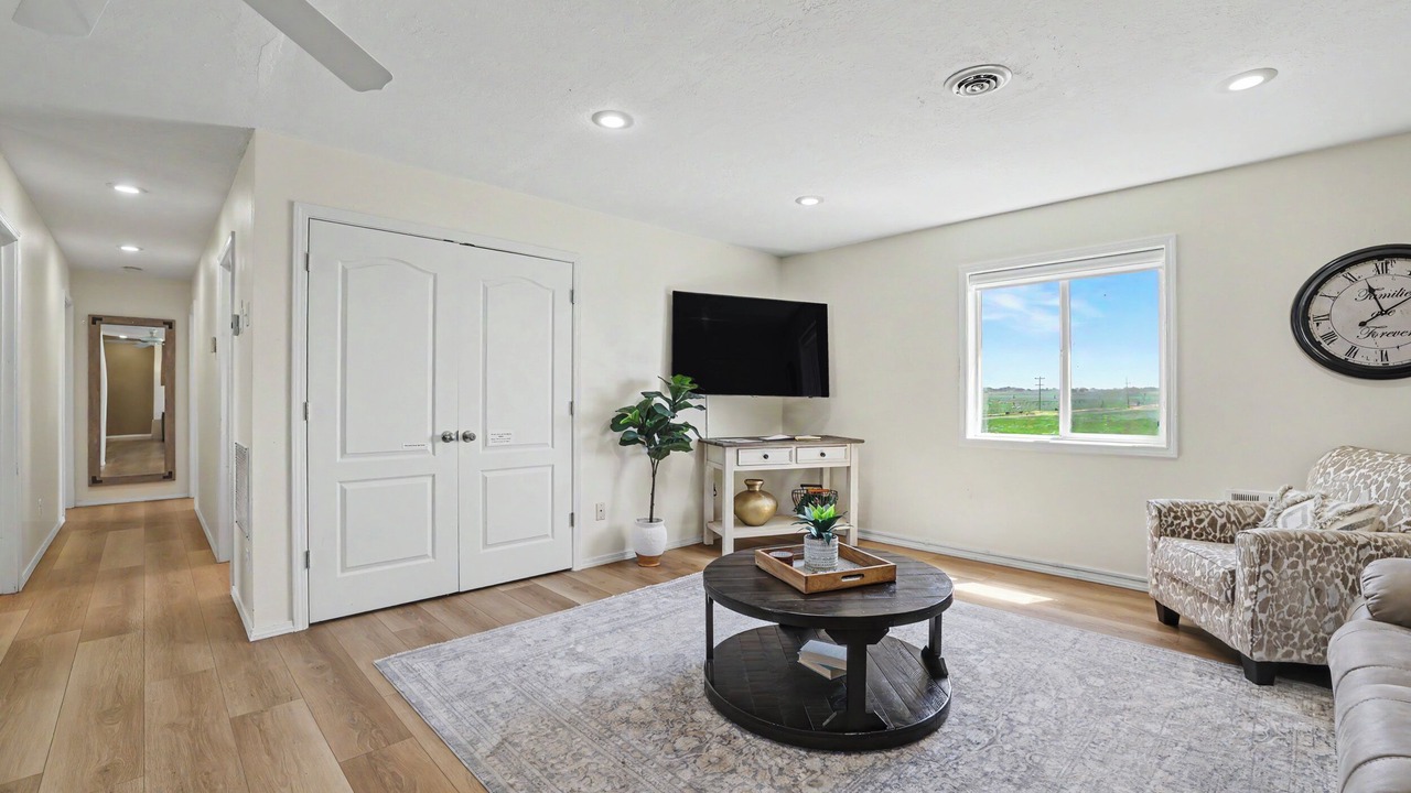Photo of Livingroom in Gooding County