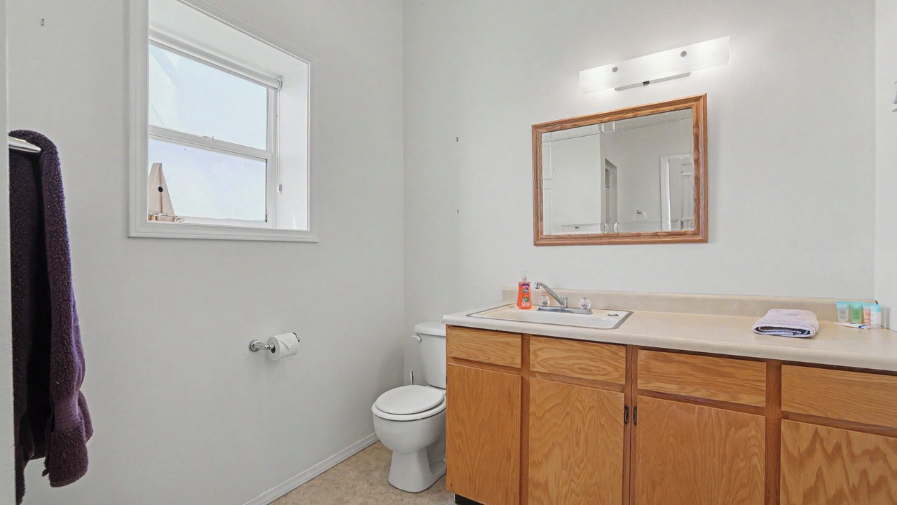Photo of Bathroom in Gooding County