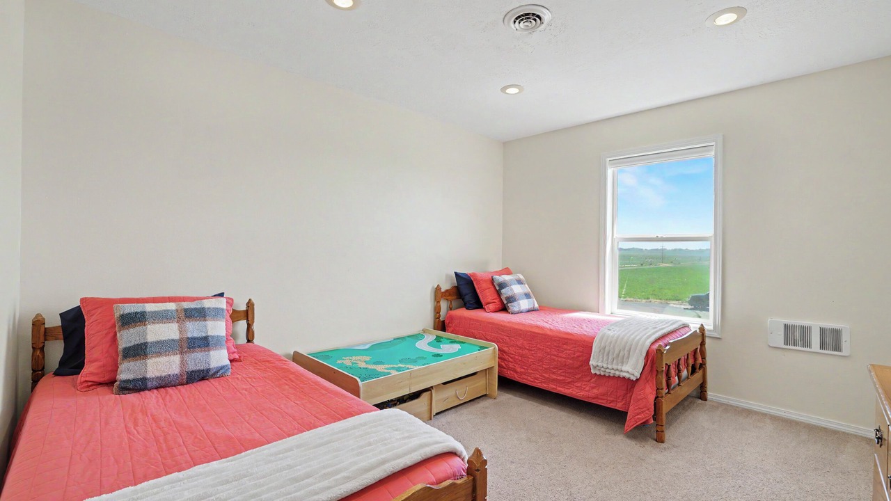 Photo of Bedroom in Gooding County