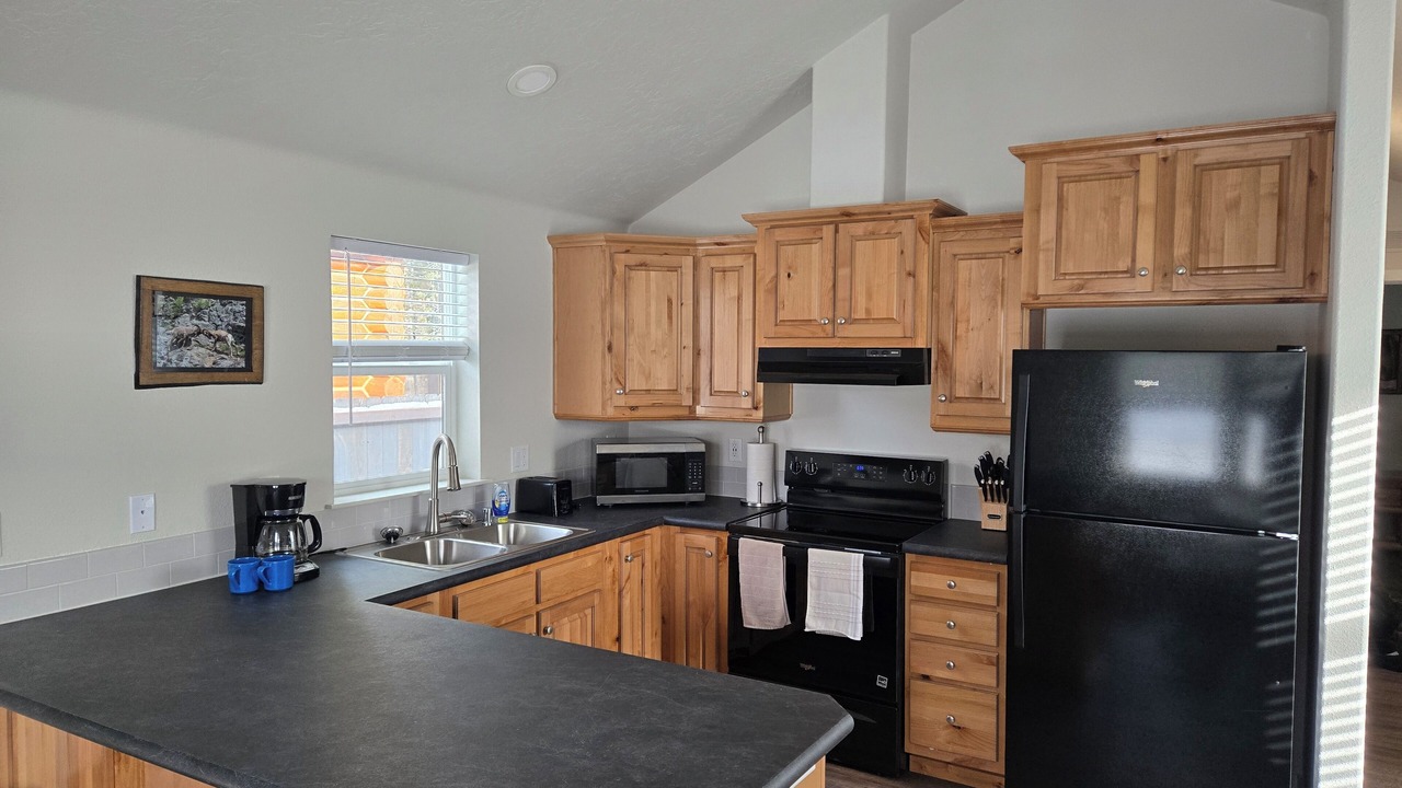 Photo of Kitchen in West Yellowstone