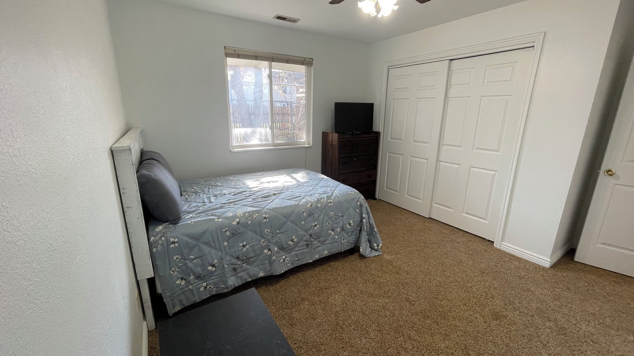 Photo of Bedroom in Lehi