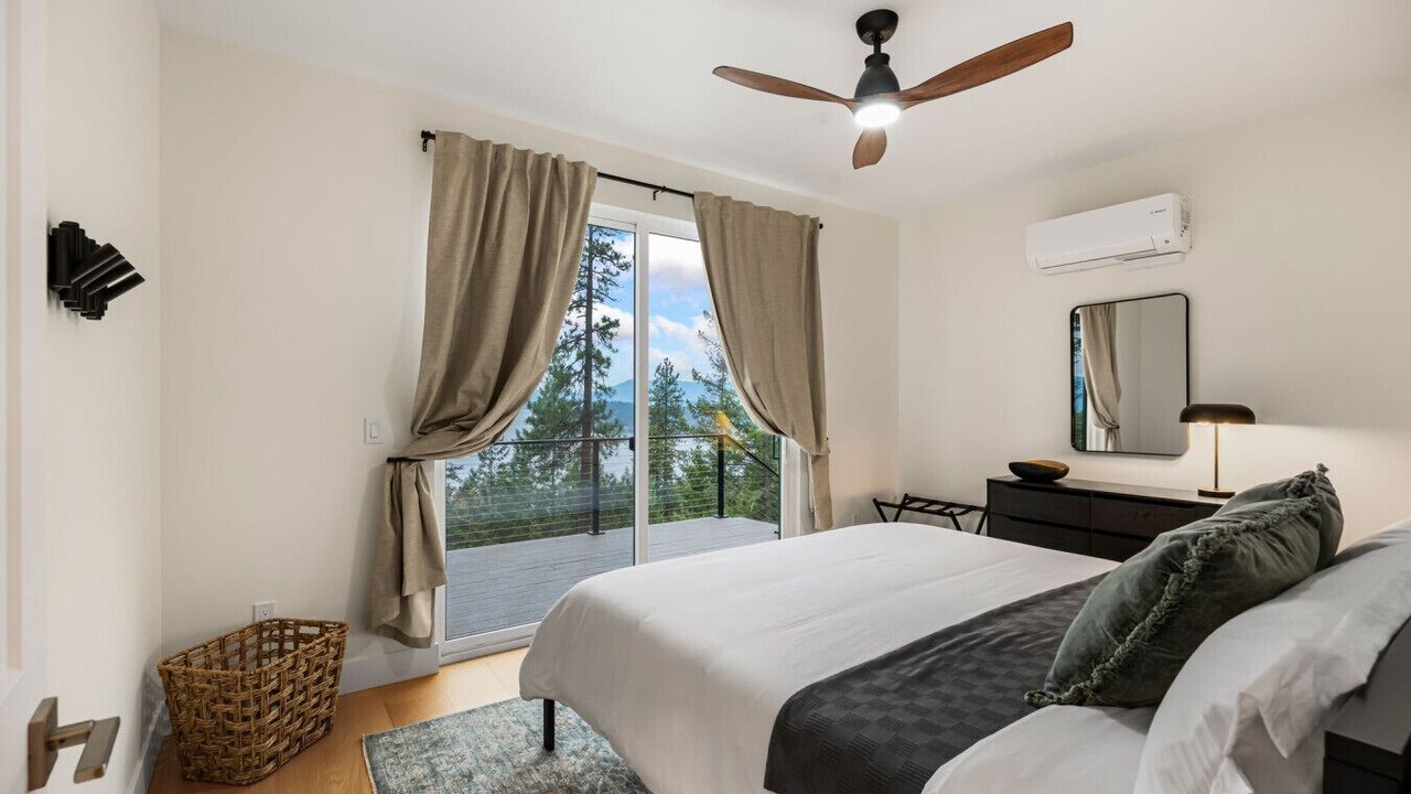 Photo of Bedroom in Trestle Creek