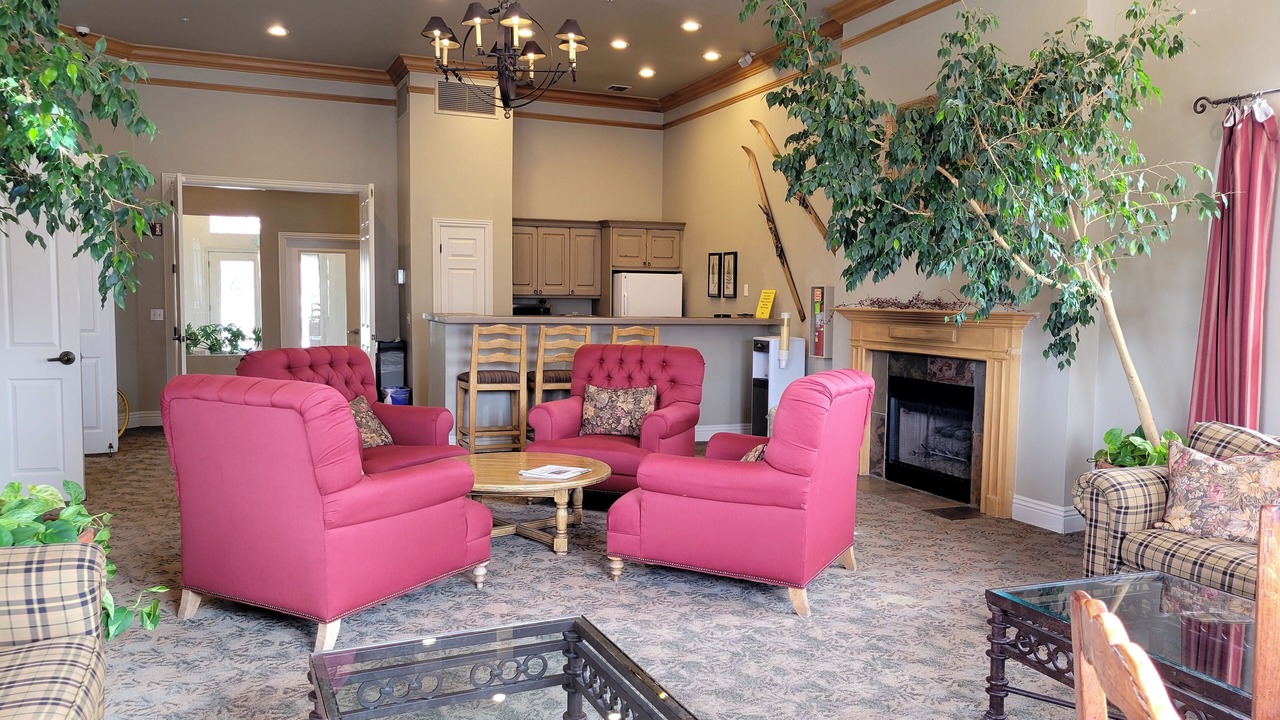 Photo of Livingroom in Kimball Junction