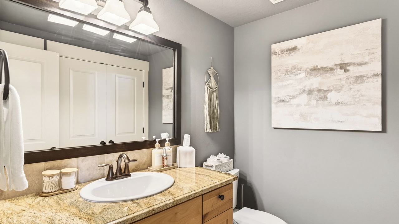 Photo of Bathroom in Depot Bench