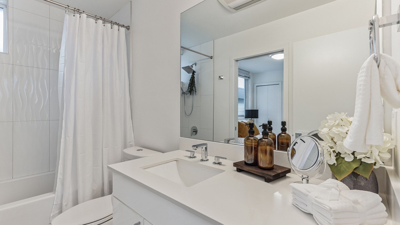 Photo of Bathroom in North Queen Anne