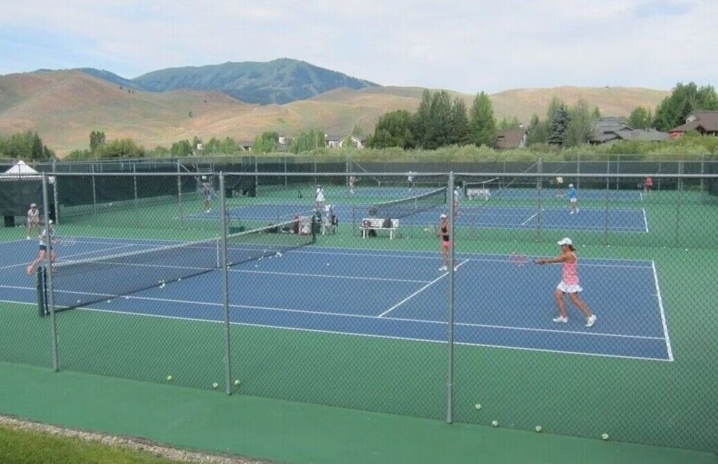Photo of Others in Elkhorn Village
