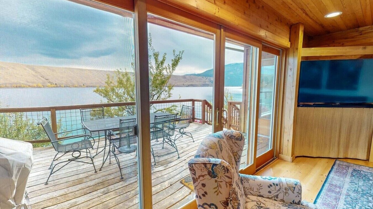 Photo of Livingroom in Joseph